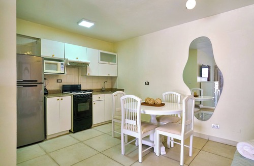 La Arboleda Apartment | Roy Arias Suites