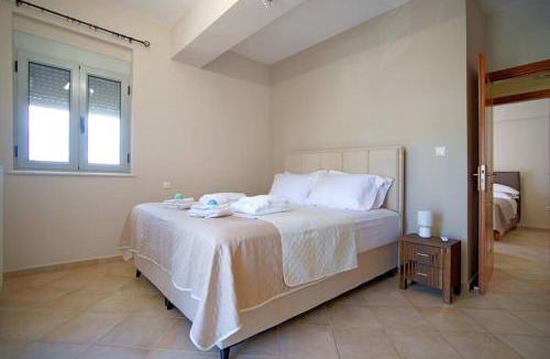 Kiparissia Apartment | Royal Blu
