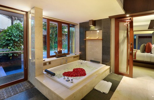 Ubud City-Centre Hotel | Royal Kamuela Villas & Suites at Monkey Forest, Ubud - For Adults Only