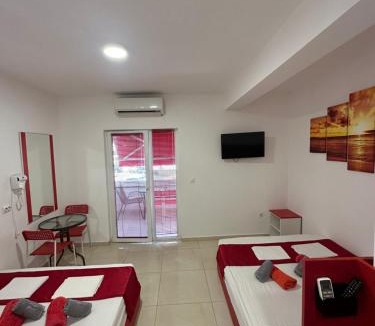Olymbiaki Akti House | Royal Palace