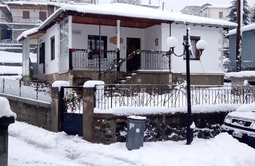 Metsovo House | Rustic House