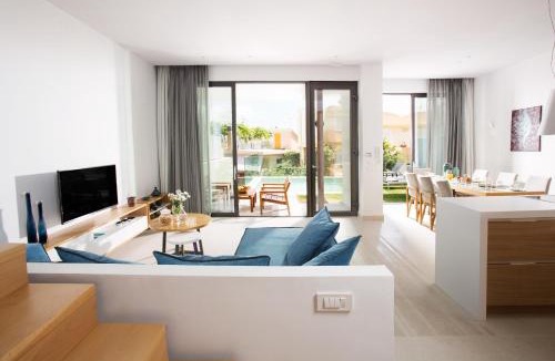 Kato Galatas Villa | S&K Villas