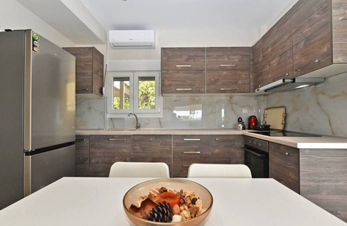 Nea Moudania Apartment | Sabbia Seafront Apartment 3 by RentalsPro