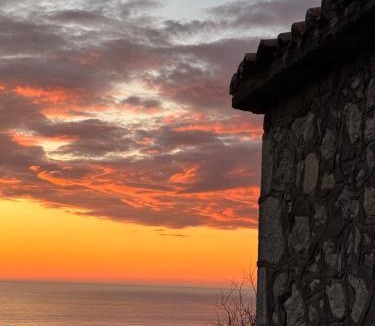 Drimonas House | Salt & Stone