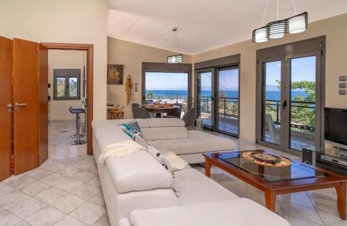 Kriopigi House | Salty Pines Villa