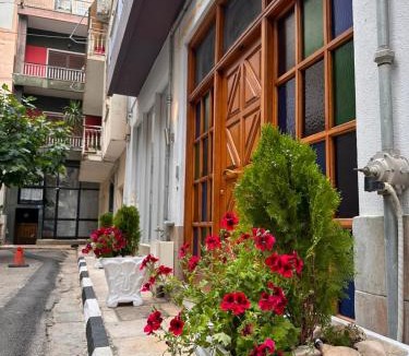 Platia Viktorias Hotel | Salver Stays