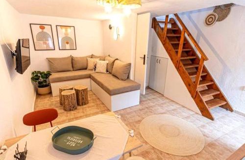 Samothrace House | Samora Guest House