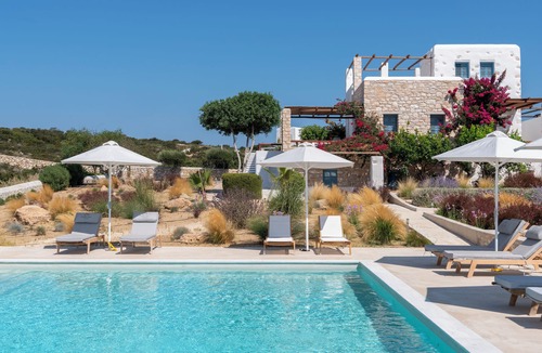 Santa Maria House | Sand Key Villa 2 - Brand new luxury holiday residence 400m from the beach