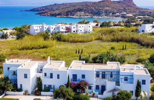 Molos Apartment | Sanders Paros Gardens - Airy 1-Bdr Apt w Patio