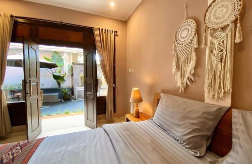 Kedewatan House | Sang Ayu 2 1BR at 3BR villa