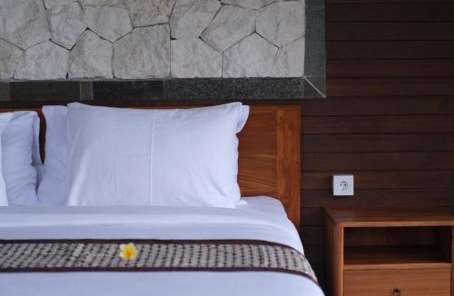 Taro Villa | Sanis House