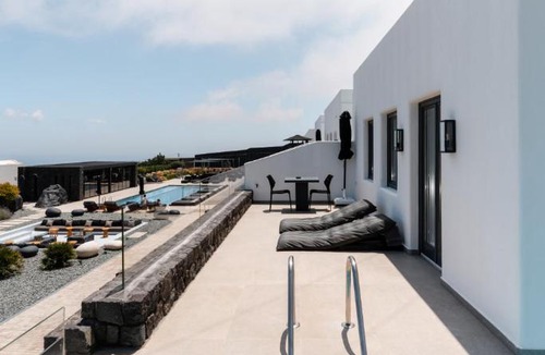 Imerovigli Hotel | SantAnna Luxury Suites