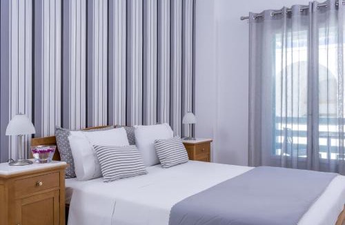 Kamari Hotel | Santellini Hotel
