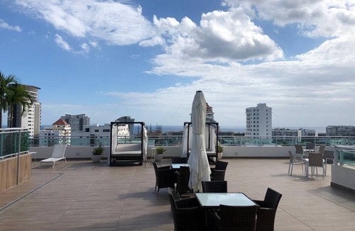 Downtown Santo Domingo Apartment | Santo Domingo Apartment with Rooftop Pool with Ocean & City Views