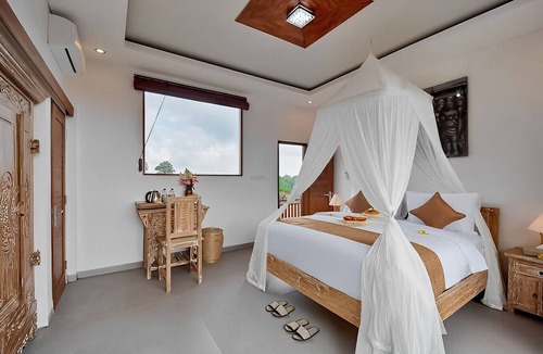 Melayang Hotel | Santosha Place