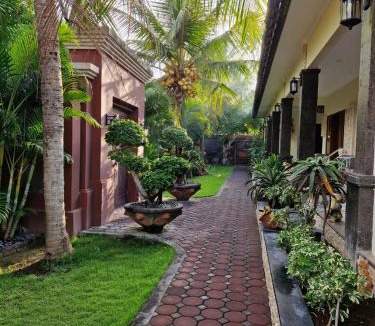 Jungut Batu House | Sari Ayuning Nusa Guest House