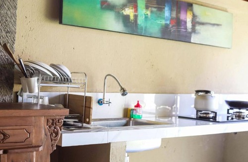 Penestanan Bed & Breakfast | Sari Bamboo Bungalows