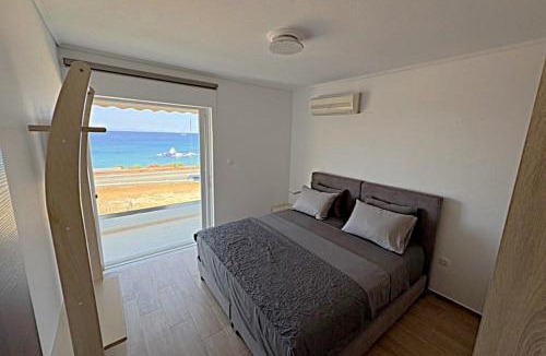 Anavyssos Villa | Saroné Villa