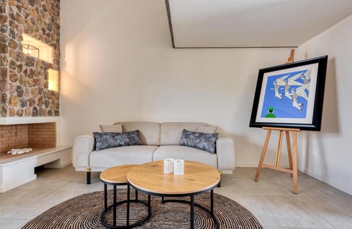Saronida Apartment | Saronis Suites