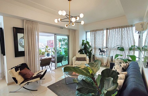 Evaristo Morales Apartment | SD City Center 4BR PH - Jacuzzi, BBQ & Luxury Stay