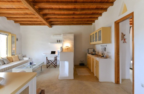 Agios Romanos House | Sea-Aura House in Tinos