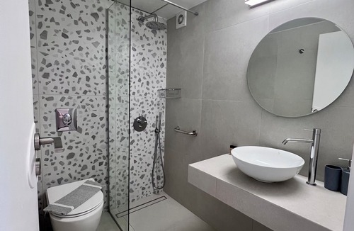 Kato Galatas House | Sea Breeze