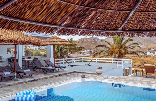 Kalafatis Villa | SEA & SUN A Quality Brand Certified Villa 150 meters from Agia Anna Beach
