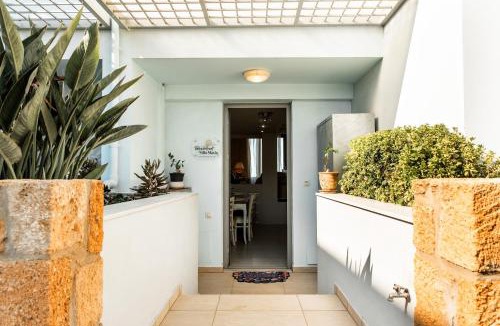 Kato Gouves Villa | Sea View Beachfront Villa Maria