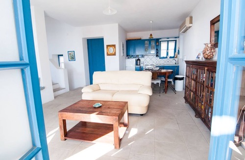 Krotiri House | Sea view property with swimming pool ISLA summer homes