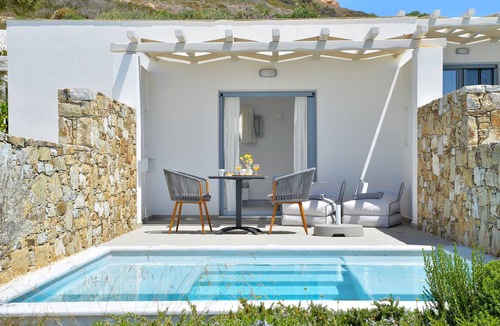 Stelida Apartment | Sea View Suite with Jet Tub Pool | Mythology Naxos