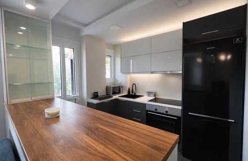 Rafina-Pikermi Apartment | Sea Whisper Apartment in Rafina by ΜΡS