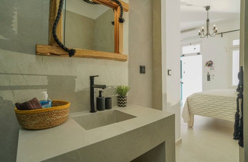 Mykonos Town House | Seabed Suites Mykonos