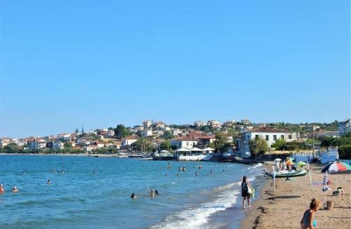 Petalidi Apartment | Seafront Evi's Hideaway - Petalidi Cozy Nest
