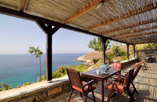 Pisses House | Seafront Luxury, quiet apt, on sea - private beach