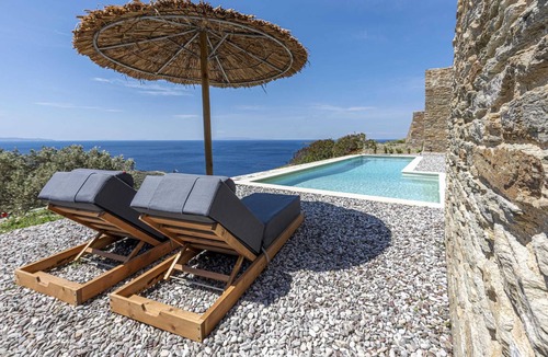 Batsi Villa | Seafront Majestic Getaway - Paradise Retreat