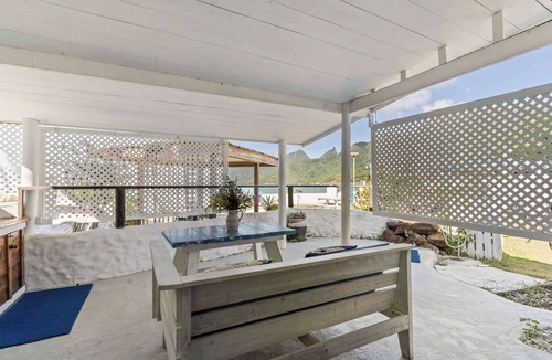 Teavaro House | Seaside Air-conditioned Bungalow Tamara