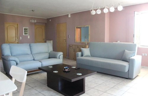 Anavyssos Apartment | Seaside Blue Coast Apartment