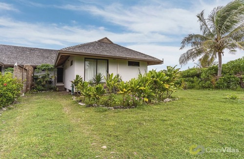 Temae Villa | Seaside Haven: Expansive 3BR Villa in Moorea