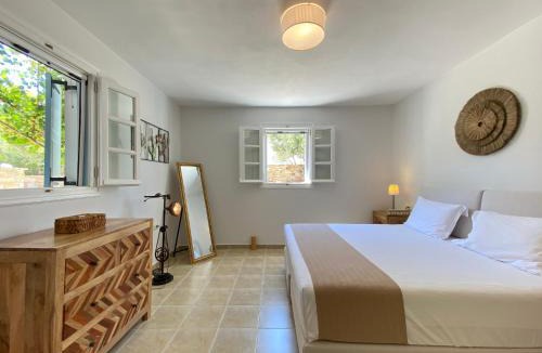 Plaka Villa | Seaside Naxos Holiday Villas
