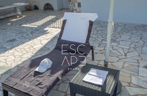 Plepi Villa | Seaside villa, pool, garden, walking distance to the beach