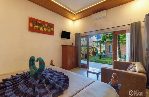 Sawan House | Sekumpul Guest House