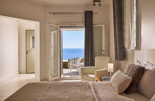 Chrisopigi House | Selana Suites