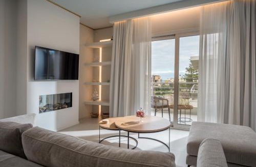 Agios Dimitrios Apartment | Selas Spacious 3 BDR Apt by Hospi Living