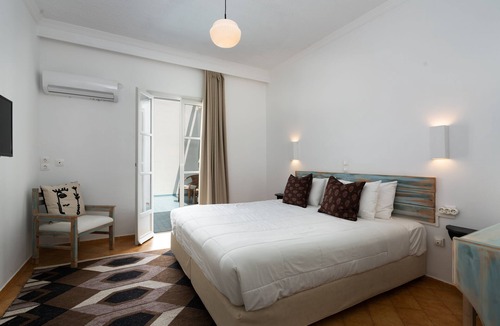 Pounta Hotel | Selina Paros
