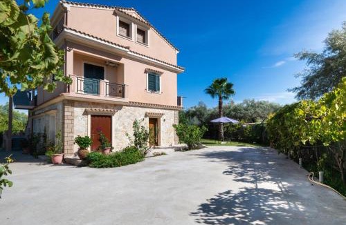 Kariotai Apartment | Semeli