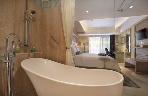 Peliatan Hotel | SenS Hotel and Spa Conference Ubud Town Centre