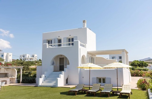 Naxos Villa | Sensational Naxos Villa | 5 Bedrooms | Villa Ayame | Spacious Outdoor Area