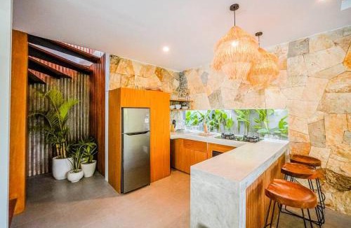 Beraban Villa | Serene 2BR Villa with Lush View 5 mins to Beach