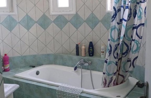 Corfu House | Shared room in a villa 4km from Corfu airport, Jasmine Villas