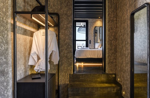 Mykonos Town Hotel | She Mykonos Boutique Hotel